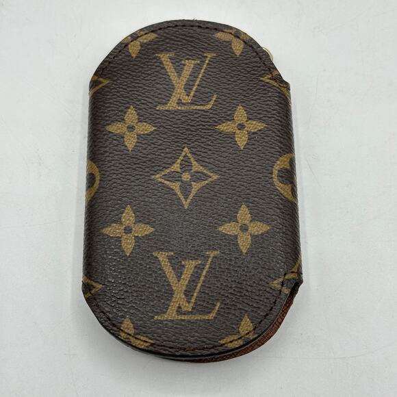 LOUIS VUITTON LV Monogram Multicles Round Key Holder GM 4 Ring - Picture 4 of 10